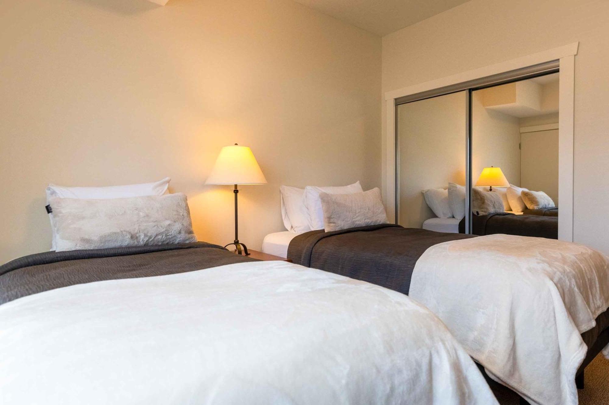 Silver Rock Condominiums By Fernie Central Reservations Exteriör bild